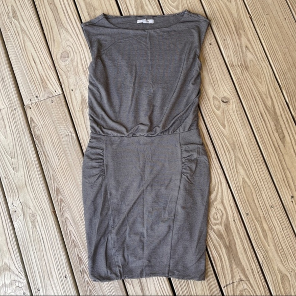 Athleta black white stripe sleeveless dress knit S